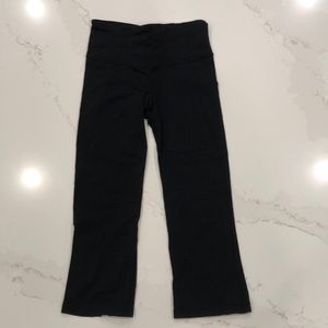 Lululemon cropped leggings, size 4